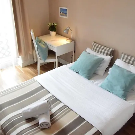 Blooms - Center By Friendly Apart-hotel