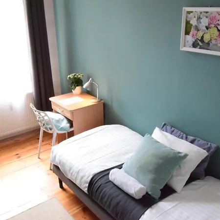 Blooms - Center By Friendly Познань