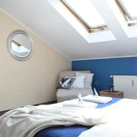 Lägenhetshotell Blooms Inn - City Center Poznan By Friendly Apartments