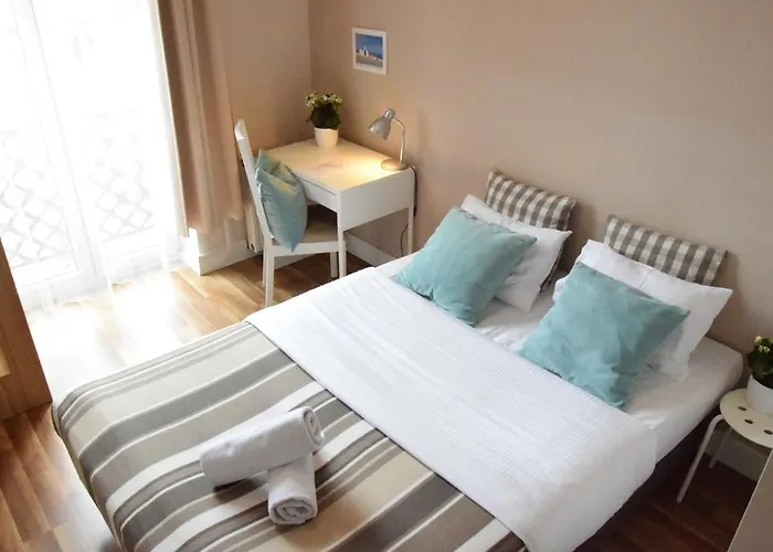 Blooms - Center By Friendly Aparthotel