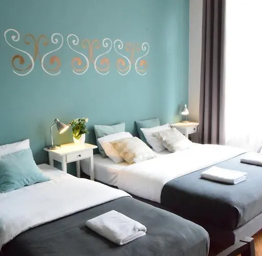 Blooms - Center By Friendly 3* Познань