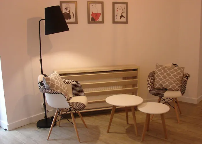 Blooms - Center By Friendly Aparthotel 3*